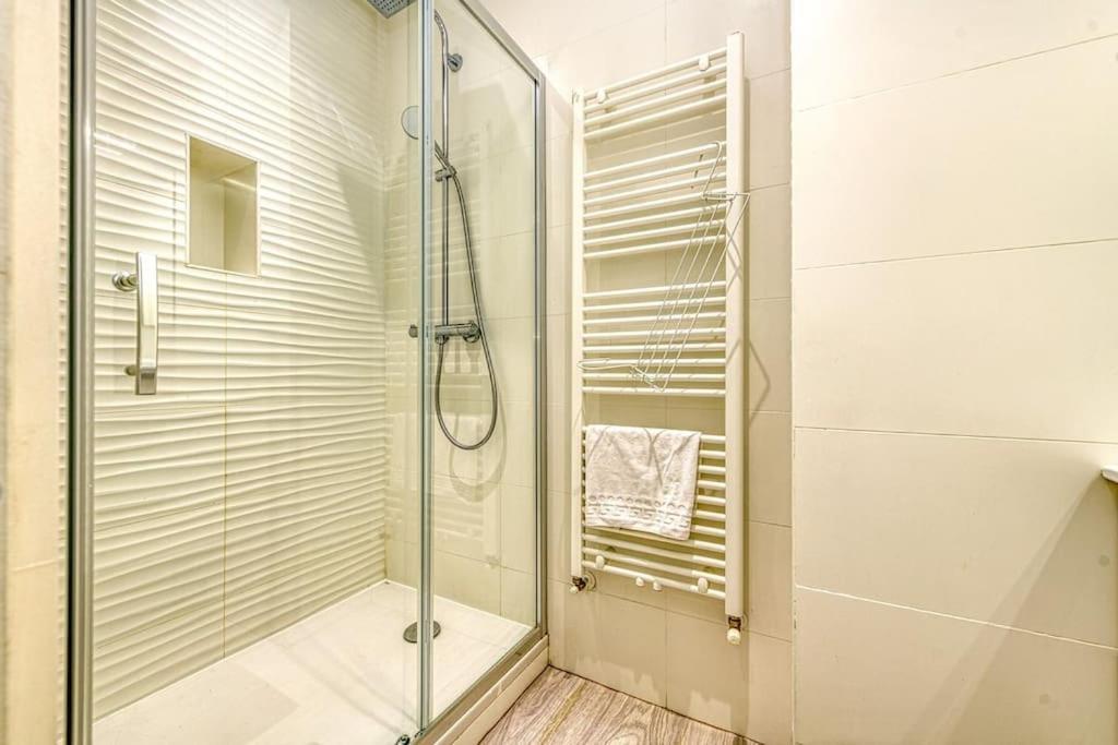 Apartment 44 Foch 3 Grenoble